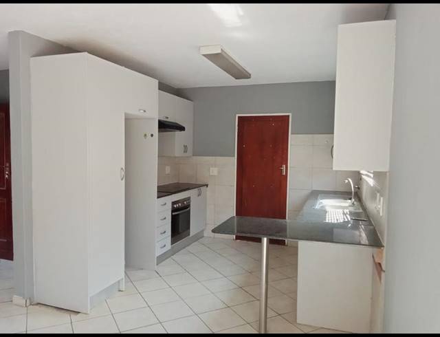 2 BEDROOM DUPLEX FOR SALE IN KLIPPOORTJIE